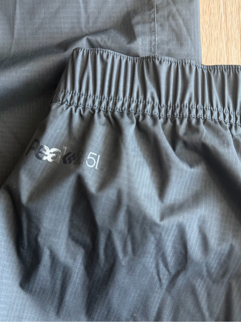REI Co-op Women’s Hiking Rainier Rain Pants Black 2.5-layer HydroWall Size M - Picture 9 of 9